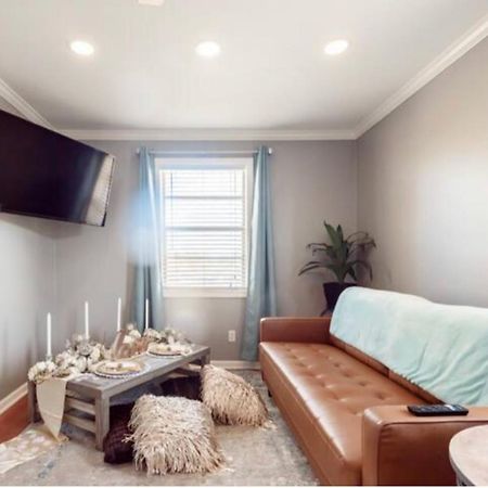Chic Luxe Amenities W/Garage & Electric Charging* 호텔 버밍햄 외부 사진